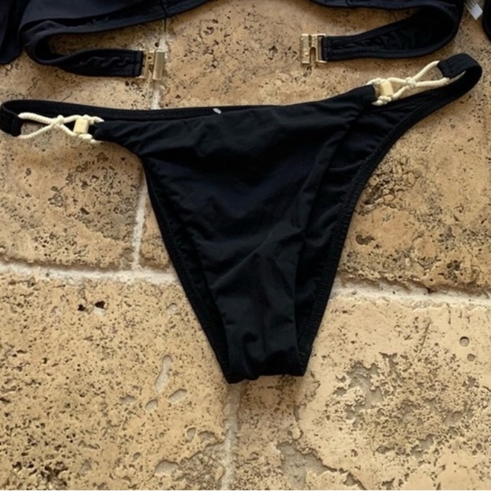 Vix Black High-Cut Bikini Bottom